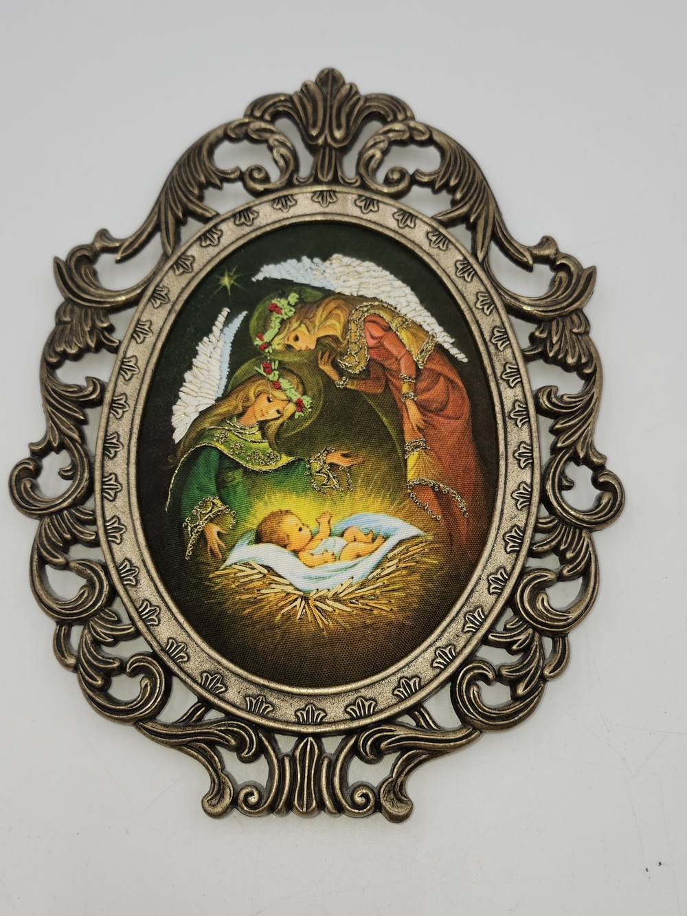 Ornate Oval Nativity Wall Plaque Art CHRISTMAS religious Angels